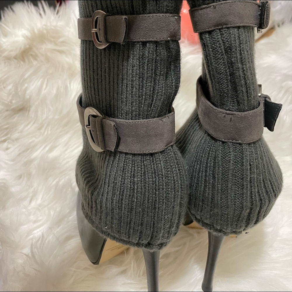 Women’s Boot - Picture 4 of 7